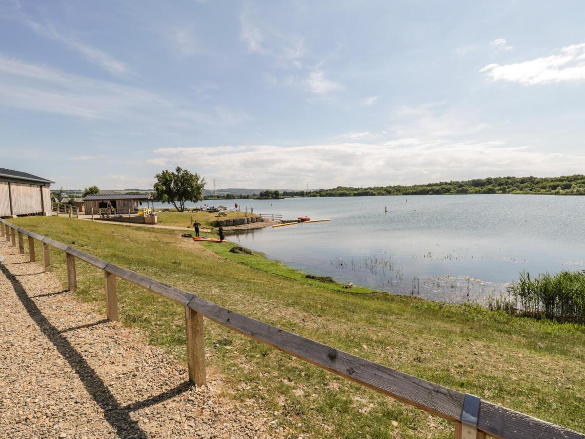Lake View Lodge Скарбъро Екстериор снимка